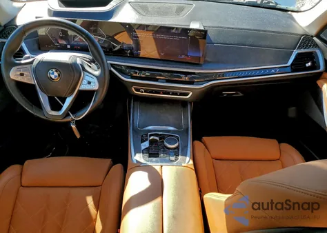 2023 BMW X7 xDrive40I z USA, uszkodzony, nr VIN 5UX23EM03P9R02086